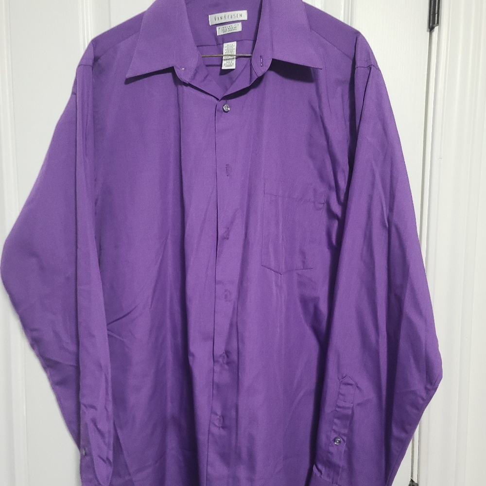 Vanheusen purple shirt